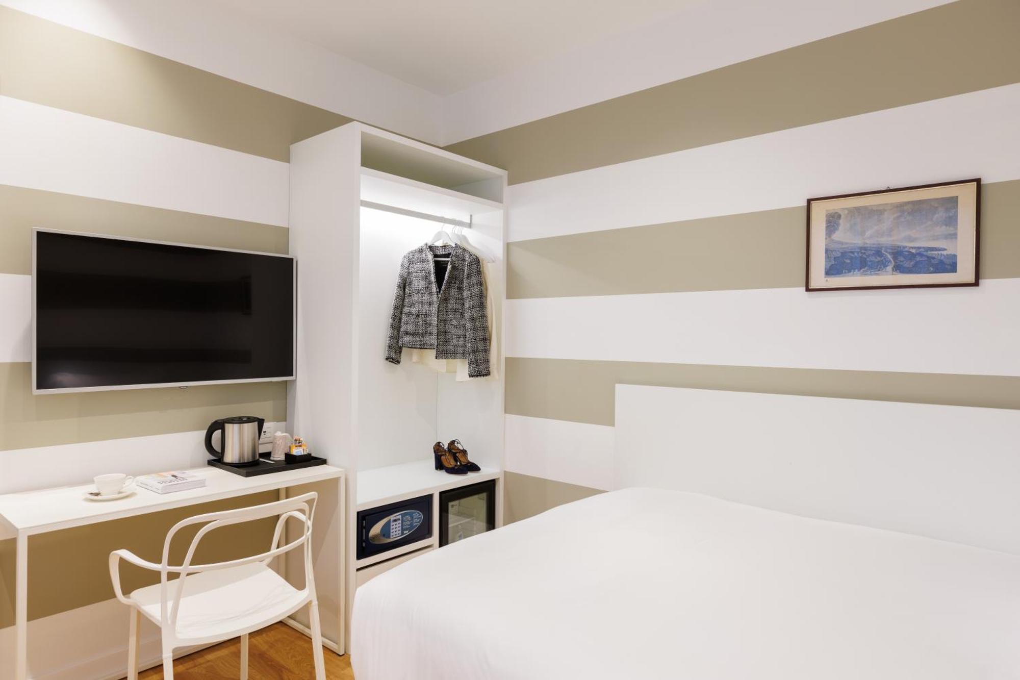 Superior Single Room,1209164875:JPEG