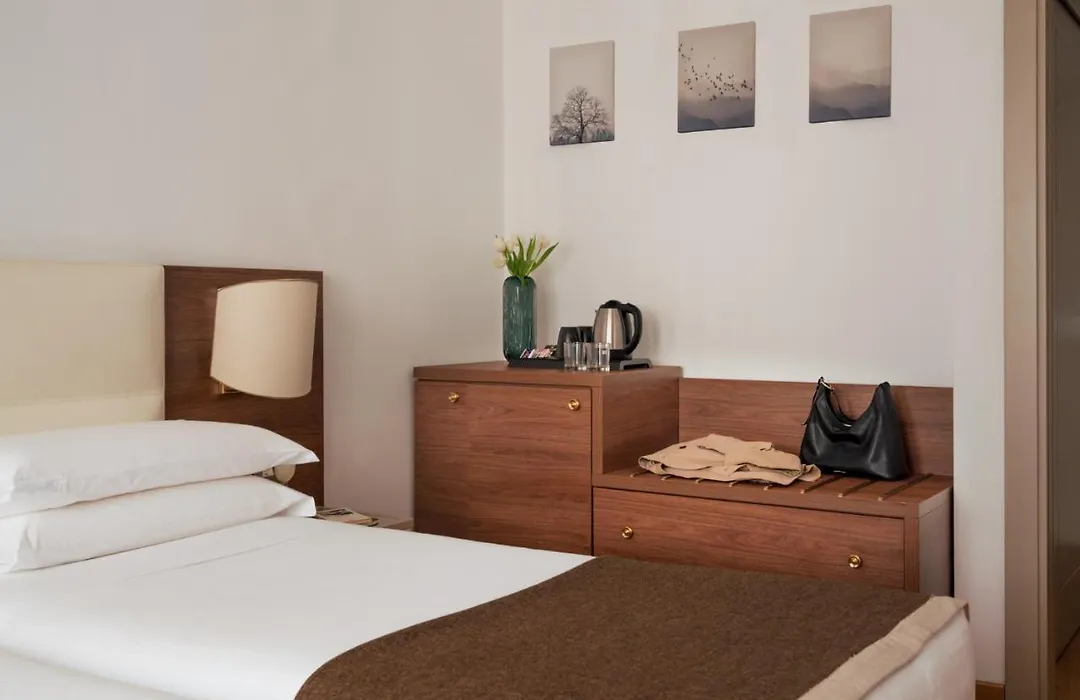 Hotel Romana Residence-1