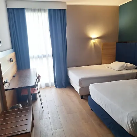 Idea Hotel Milano San Siro-3